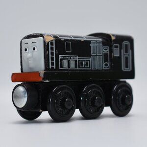 DIESEL Black 2012 - Thomas & Friends Wooden Railway Train Tank Engine Mattel